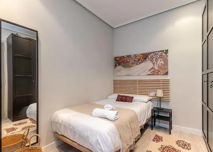 Bilbao Arte III By Aston Rentals