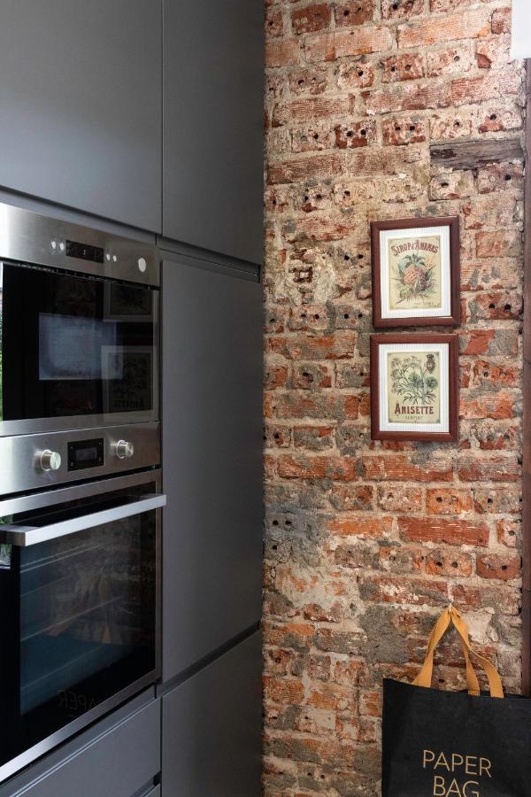 Arte Iii By Aston Apartament *